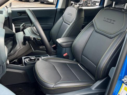 New 2025 Ford Maverick Lobo image 21