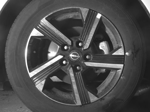 Used 2025 Nissan Sentra SV FWD image 13