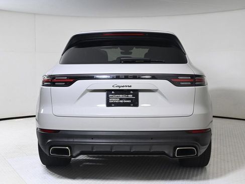 Certified 2022 Porsche Cayenne image 6