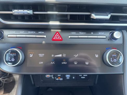 New 2025 Hyundai Sonata SEL image 16