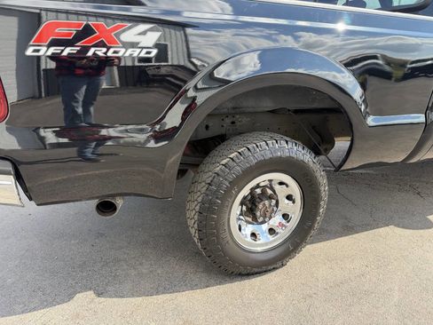 Used 2004 Ford F250 XLT AWD/4WD image 8