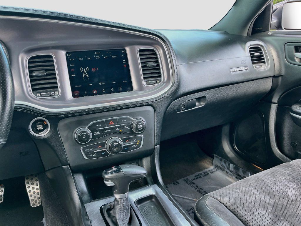 Used 2019 Dodge Charger Scat Pack w/ Dynamics Package RWD image 24
