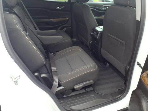Used 2023 GMC Acadia SLE AWD/4WD image 27