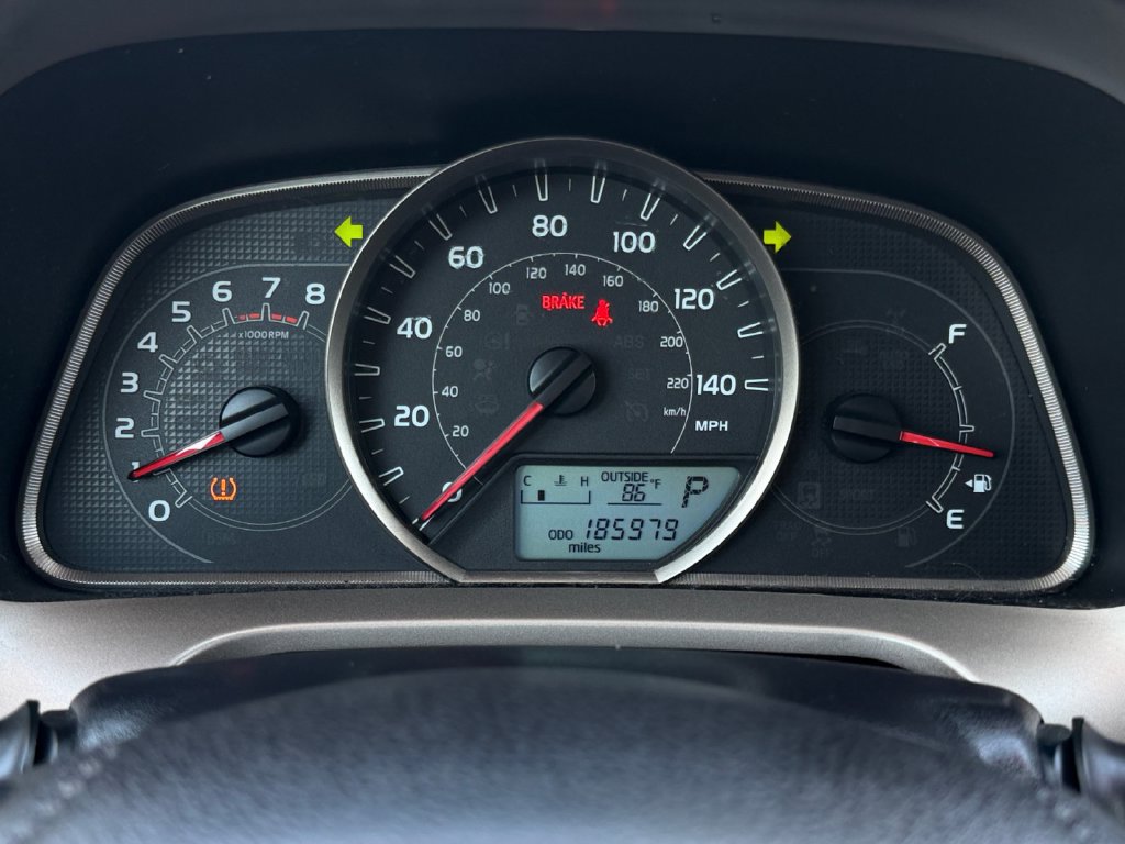 Used 2015 Toyota RAV4 XLE FWD image 27