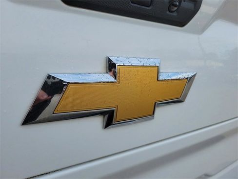 Used 2022 Chevrolet Silverado 1500 LTZ w/ LTZ Premium Package image 19