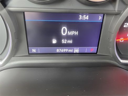 Used 2021 Chevrolet Silverado 1500 LT Trail Boss w/ Bed Protection Package image 9