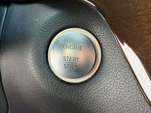 Certified 2016 Mercedes-Benz GLE 350 4MATIC image 18