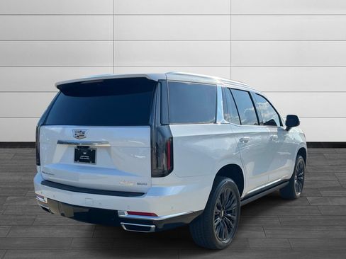 Used 2025 Cadillac Escalade Premium Luxury w/ Touring Package AWD/4WD image 5