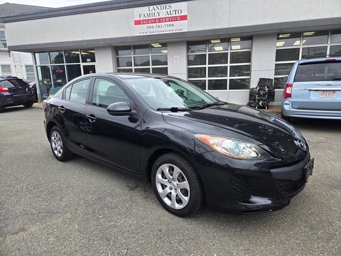 Used 2013 MAZDA MAZDA3 i Sport FWD image 28