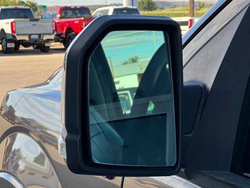 Used 2018 Ford F150 Lariat w/ Equipment Group 502A Luxury image 28