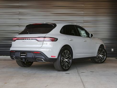 New 2025 Porsche Macan AWD/4WD image 7