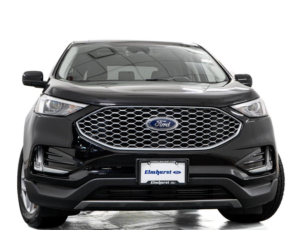 Certified 2024 Ford Edge SEL w/ Convenience Package AWD/4WD image 3