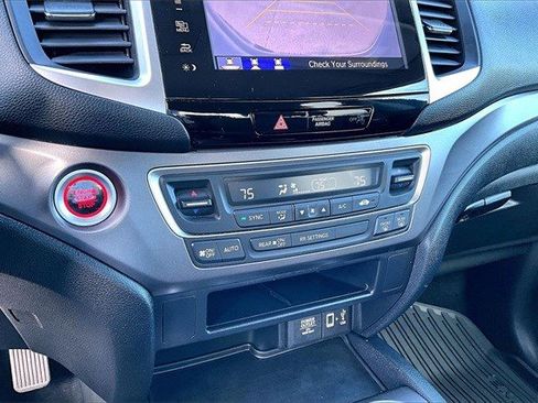 Certified 2020 Honda Ridgeline Sport image 16