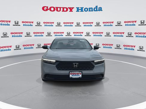 Certified 2023 Honda Accord Sport image 3