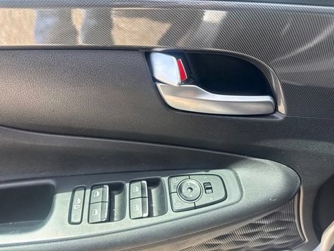 Used 2022 Hyundai Santa Fe SEL w/ Cargo Package FWD image 12