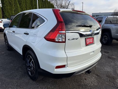 Used 2016 Honda CR-V SE image 6