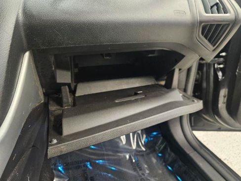 Used 2013 Ford Focus SE FWD image 21