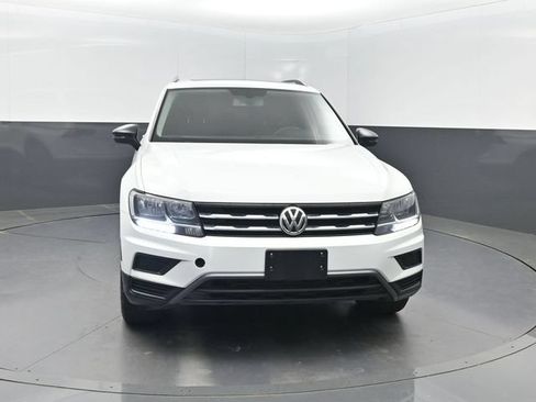 Used 2020 Volkswagen Tiguan SE FWD image 36