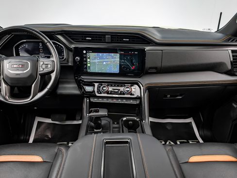 Used 2022 GMC Sierra 1500 AT4 w/ AT4 Premium Package AWD/4WD image 37