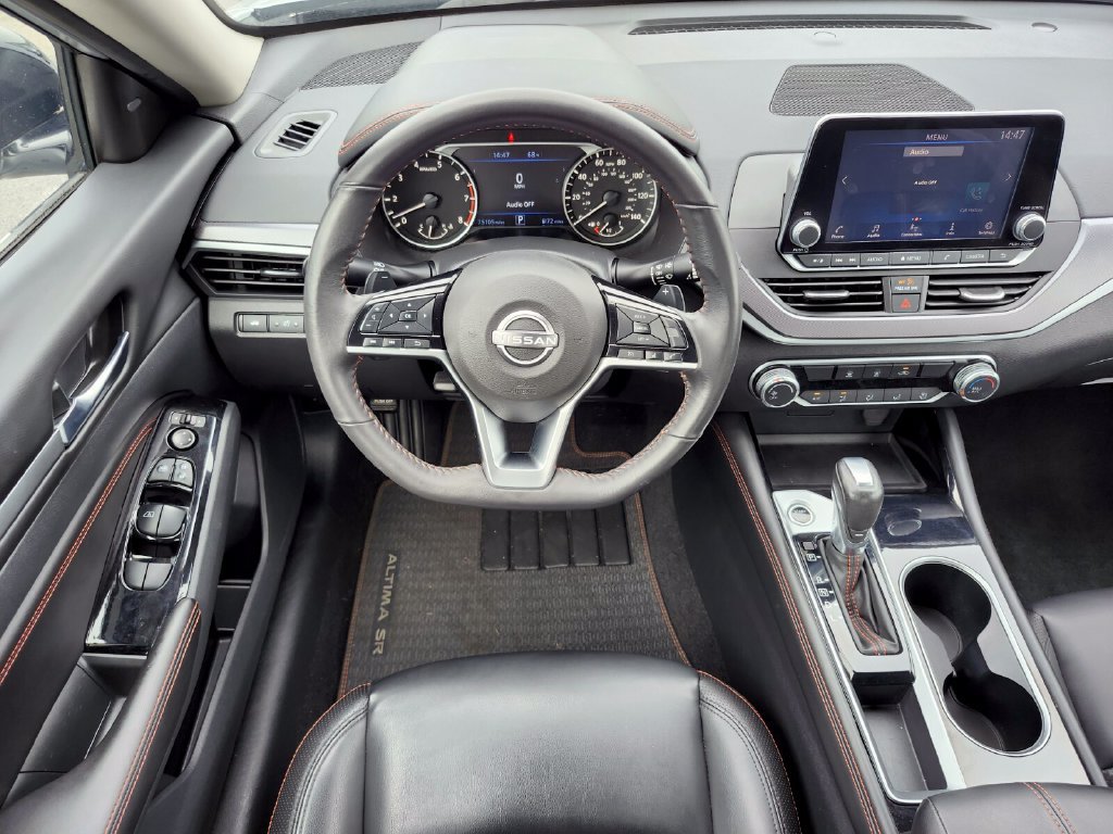 Used 2023 Nissan Altima 2.5 SR FWD image 13