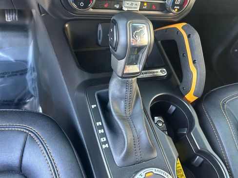 Certified 2023 Ford Bronco Badlands w/ Sasquatch Package image 15