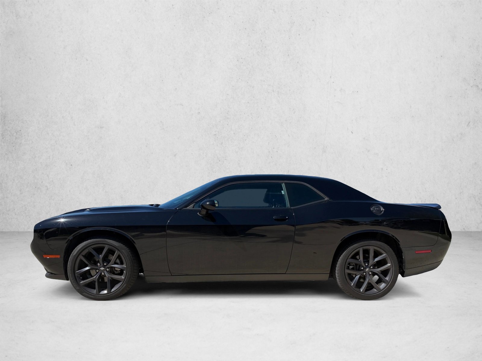 Used 2023 Dodge Challenger SXT w/ Blacktop Package RWD image 8