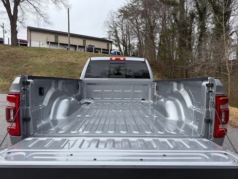 Used 2024 RAM 3500 Laramie image 8