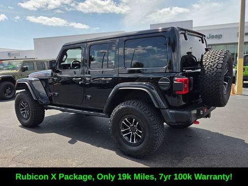 Used 2025 Jeep Wrangler Unlimited Rubicon AWD/4WD image 5