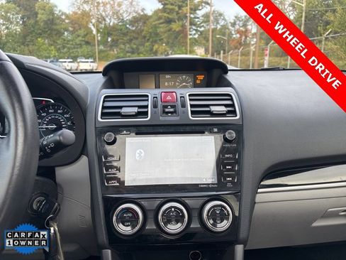 Used 2018 Subaru Forester 2.5i Limited image 19