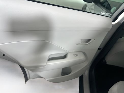 Used 2025 Hyundai Kona SEL image 25