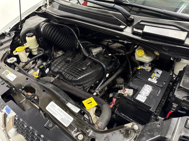 Used 2019 Dodge Grand Caravan SE FWD image 46