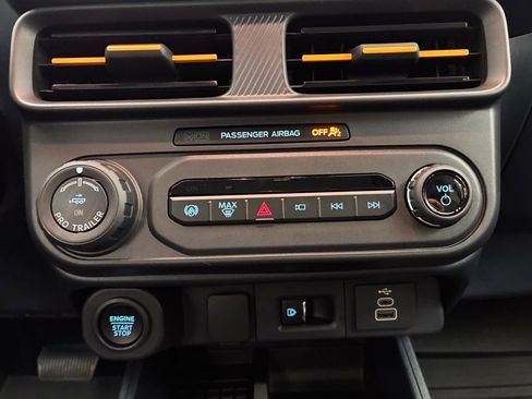 New 2025 Ford Maverick Tremor image 4