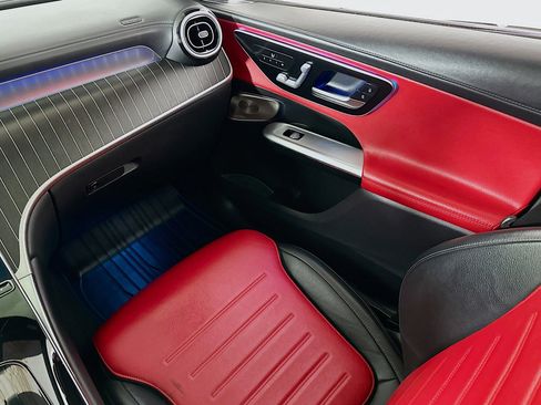 Used 2024 Mercedes-Benz GLC 300 4MATIC w/ AMG Line image 20