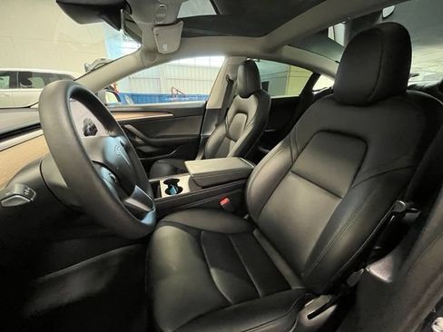Used 2023 Tesla Model 3 Standard Range RWD image 21