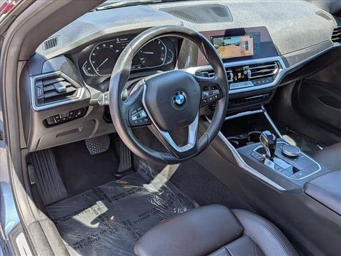 Used 2021 BMW 430i Coupe w/ Convenience Package RWD image 9