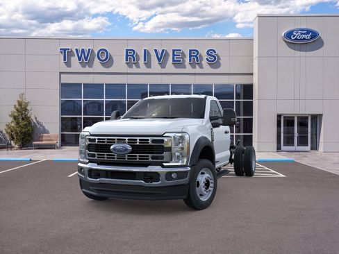 New 2026 Ford F450 XL w/ XL Chrome Package AWD/4WD image 2