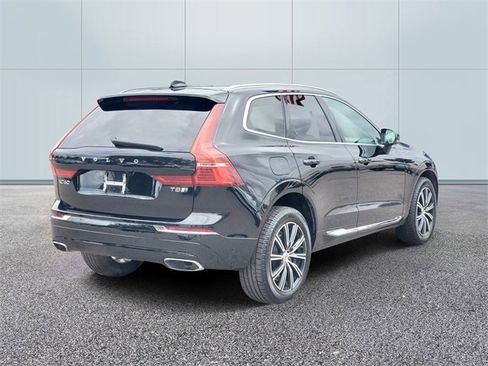Used 2020 Volvo XC60 T8 Inscription image 4