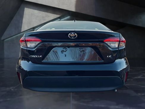 Used 2024 Toyota Corolla LE image 15