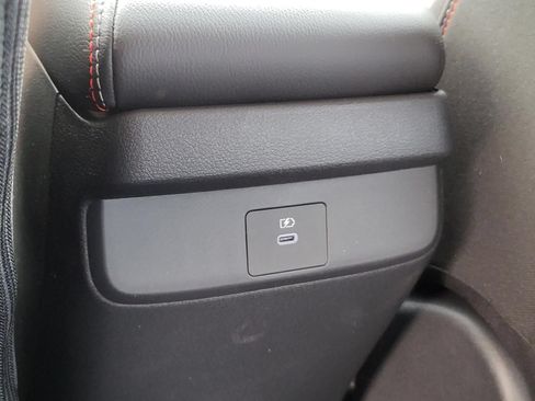 New 2027 Nissan Sentra SR w/ Floor Mat Package FWD image 13
