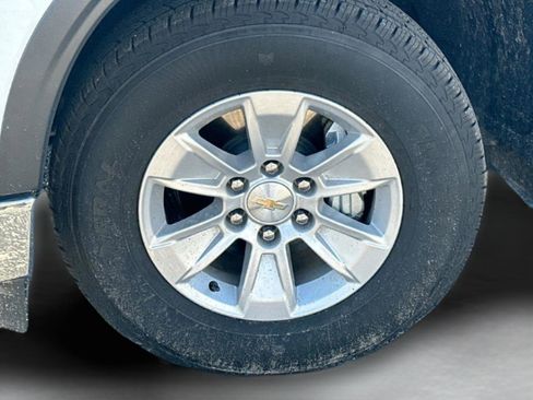 Used 2023 Chevrolet Silverado 1500 LT image 31