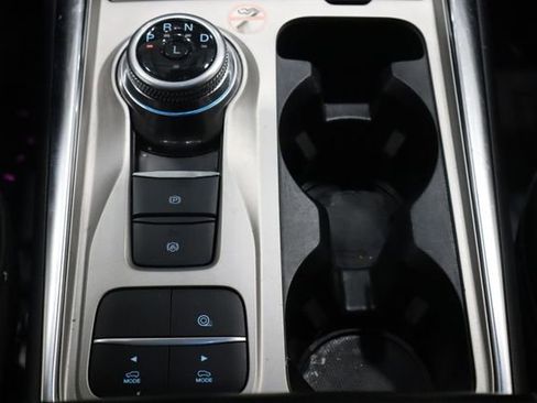 Used 2022 Ford Explorer Limited w/ Equipment Group 301A image 37