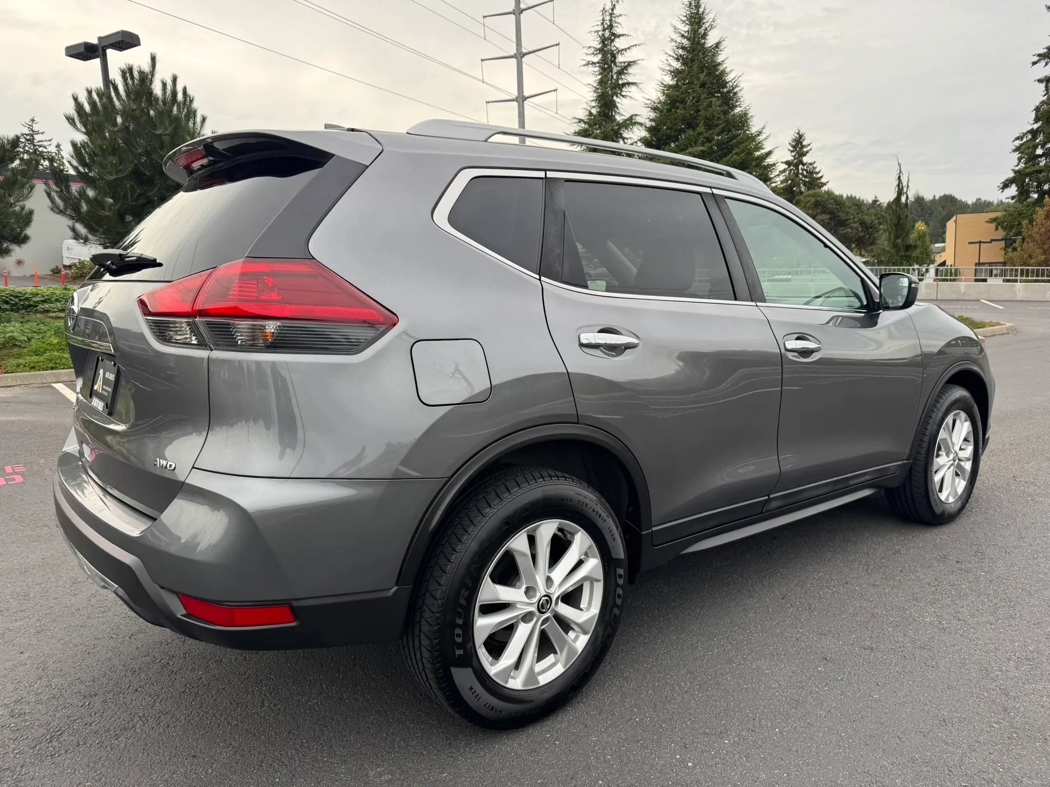 Used 2018 Nissan Rogue S w/ S Value Package AWD/4WD image 11
