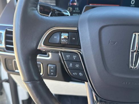 Used 2023 Lincoln Navigator L Black Label image 31