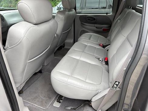 Used 2003 Ford F150 Lariat image 10