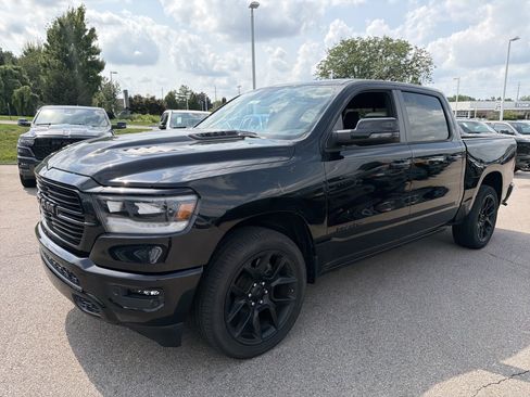 Used 2023 RAM 1500 Laramie AWD/4WD image 6