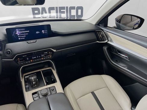 Certified 2025 MAZDA CX-90 Plug-In Hybrid w/Premium Sport image 30