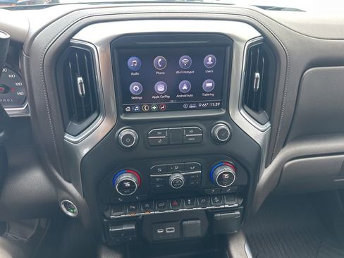 Used 2020 Chevrolet Silverado 1500 LT Trail Boss image 26