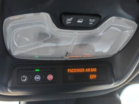 Certified 2023 Chevrolet TrailBlazer RS w/ Convenience Package image 33