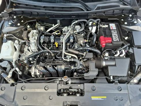 Used 2025 Nissan Altima 2.5 SR FWD image 34