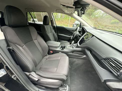 Certified 2024 Subaru Outback Premium AWD/4WD image 18